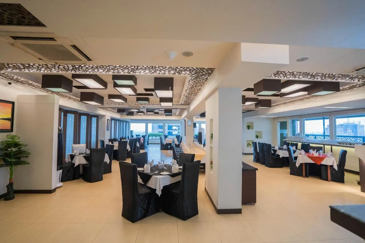Central Inn Dhaka 3*,